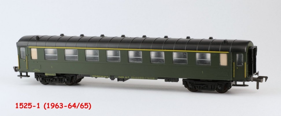 1525-1 - 1. Ausführung - kein Logo der SNCF vorhanden